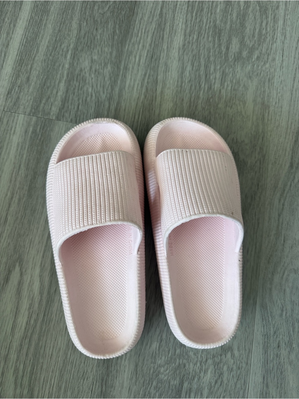 Elegant joomra Blush Slide Slippers size 8